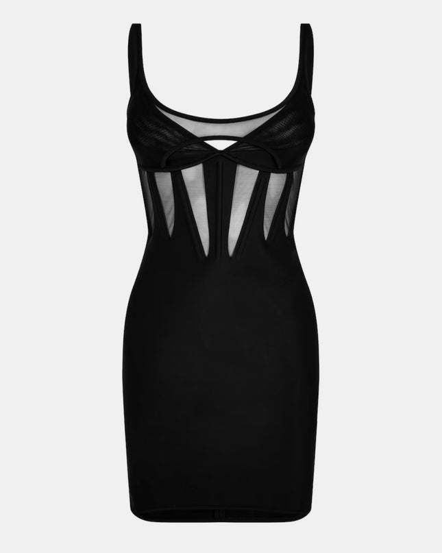 Vestido curto justo, elegante e sexy